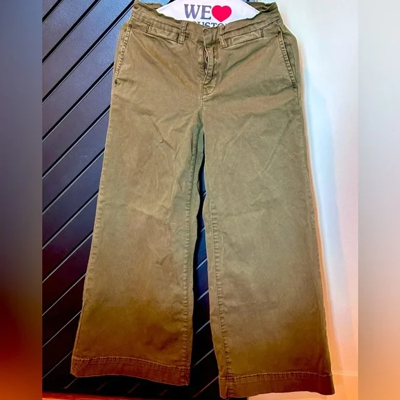 Frame le pixie wide leg petite pants. Size 25. Excellent condition. - Picture 2 of 5